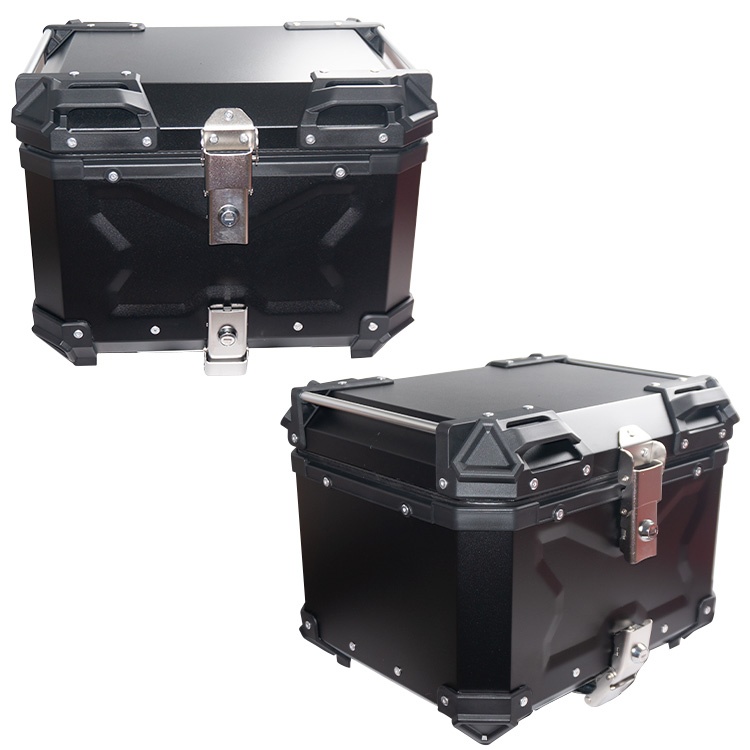CAJUELA DE ALUMINIO 45L CON ACCESORIOS -NEGRO